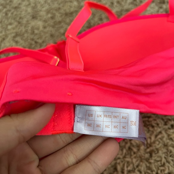 savage x fenty bras. - Picture 4 of 6